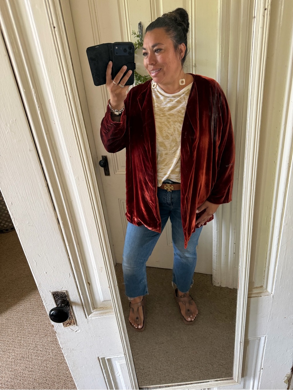 Shamask made in USA designer Women's Velvet Open-Front Jacket - Deep Red size 2